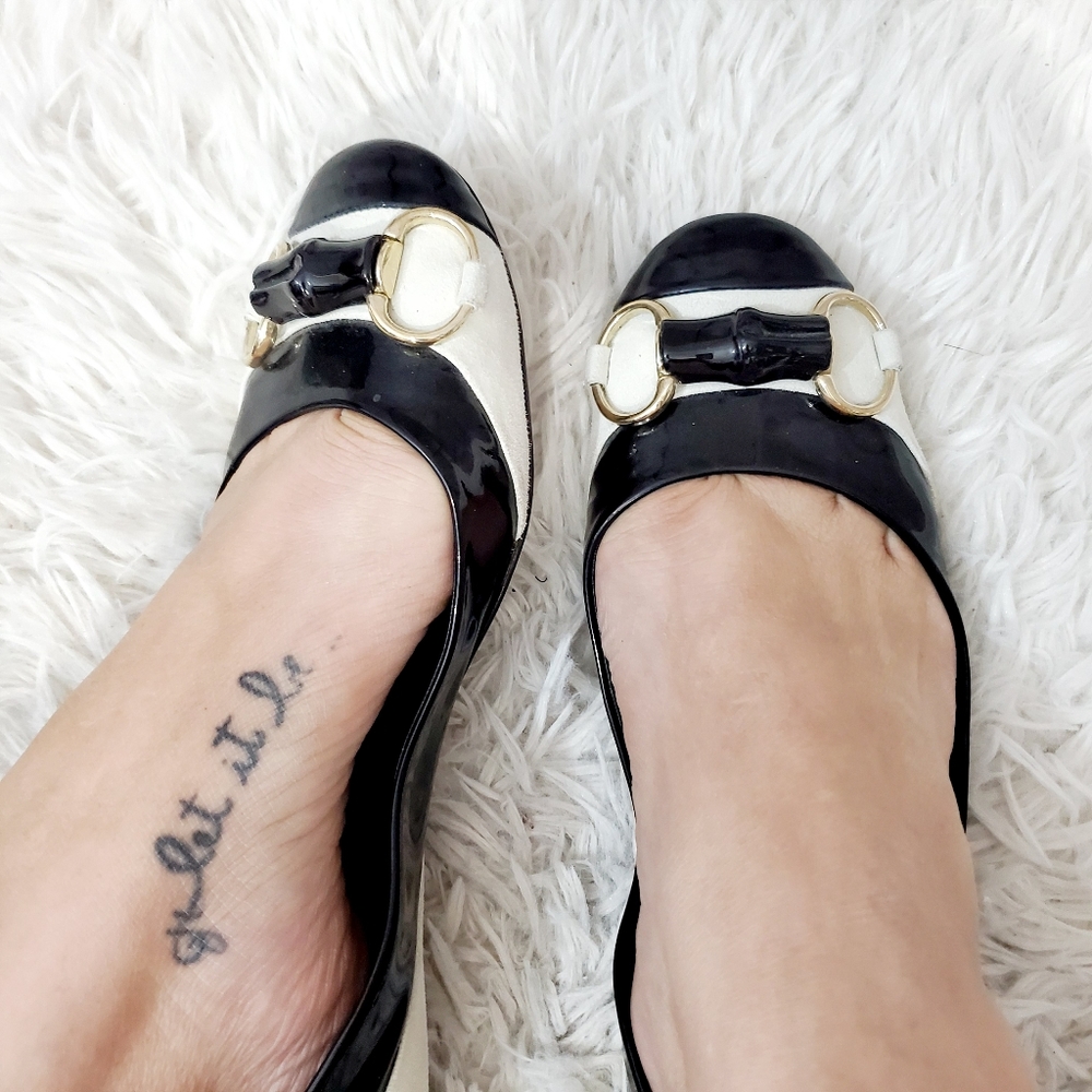 Gucci auth black white ballerina flats size 9B GUC